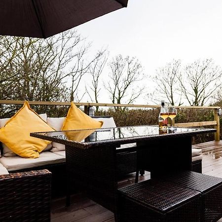 The Woodland Lodge - Wood Fired Hot Tub And Firepit Hambleton Extérieur photo